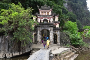 Bich Dong Pagoda