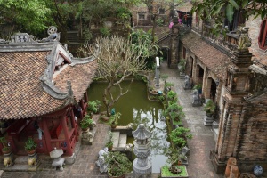 Việt Phủ Thành Chương