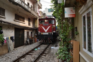 train street Hà Nội